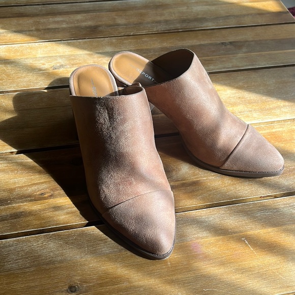 report tisha mule bootie